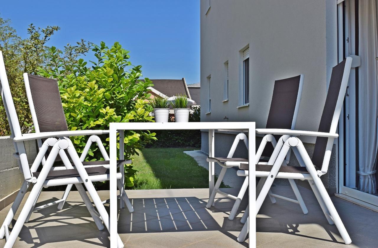 Apartments Roses Stobreč Exteriér fotografie